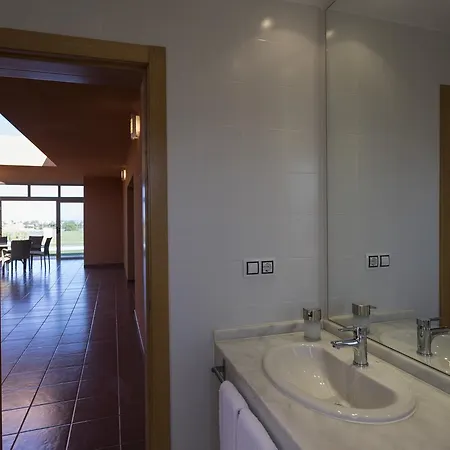 Caleta Beach & Golf Villa Costa De Antigua
