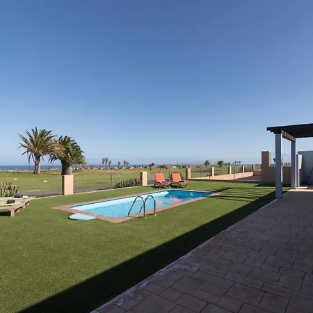 Caleta Beach & Golf Villa
