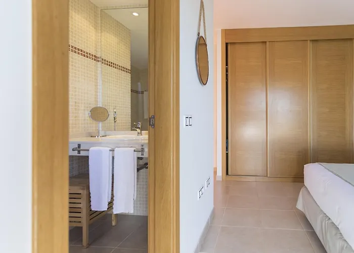 Caleta Beach & Golf וילה קוסטה דה אנטיגואה