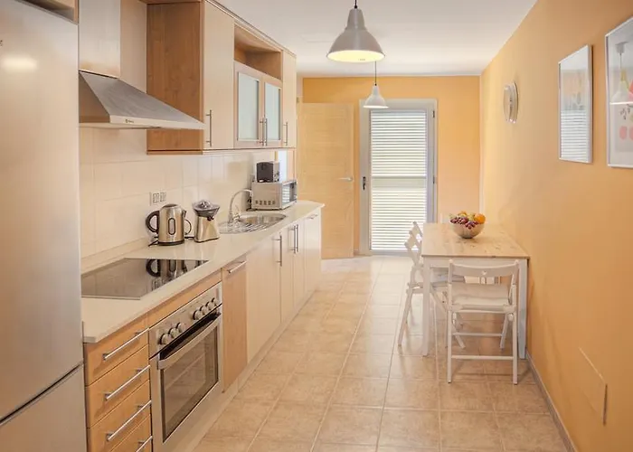 וילה Caleta Beach & Golf